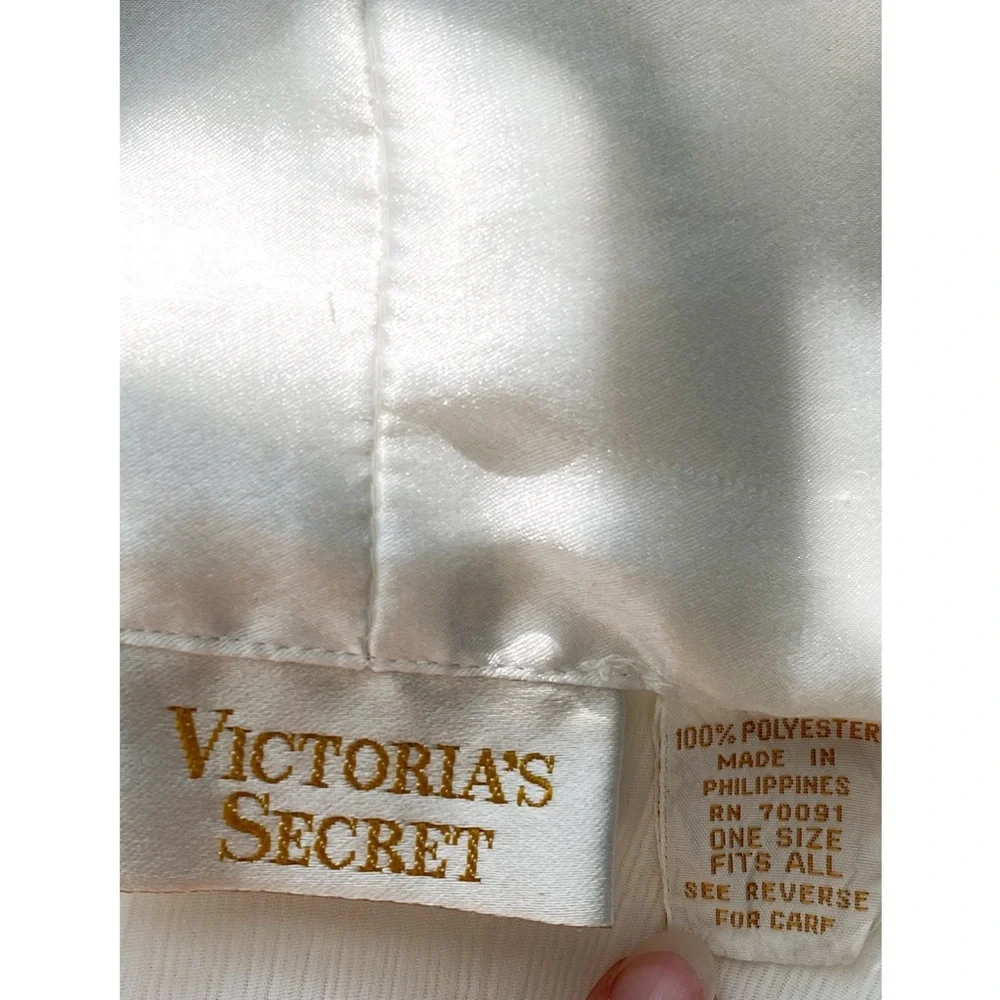 Vintage Victoria's Secret‎ Gold Label Sheer Wrap Robe, Ivory - One Size